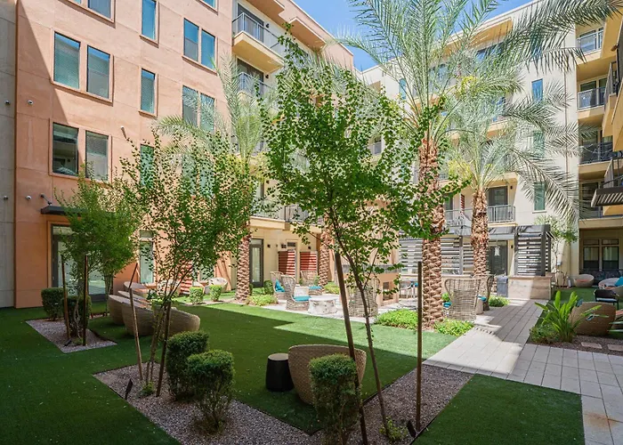 Boulevard Modern Roosevelt Row 2br Pool Gym 6 * Phoenix